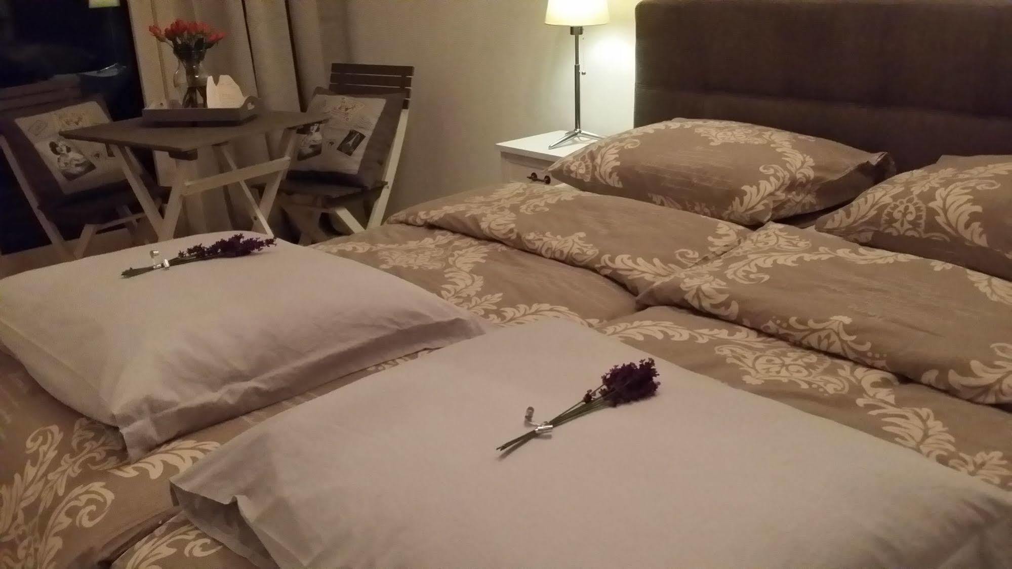 Bed and Breakfast Slapen&Smullen Swalmen Exterior foto